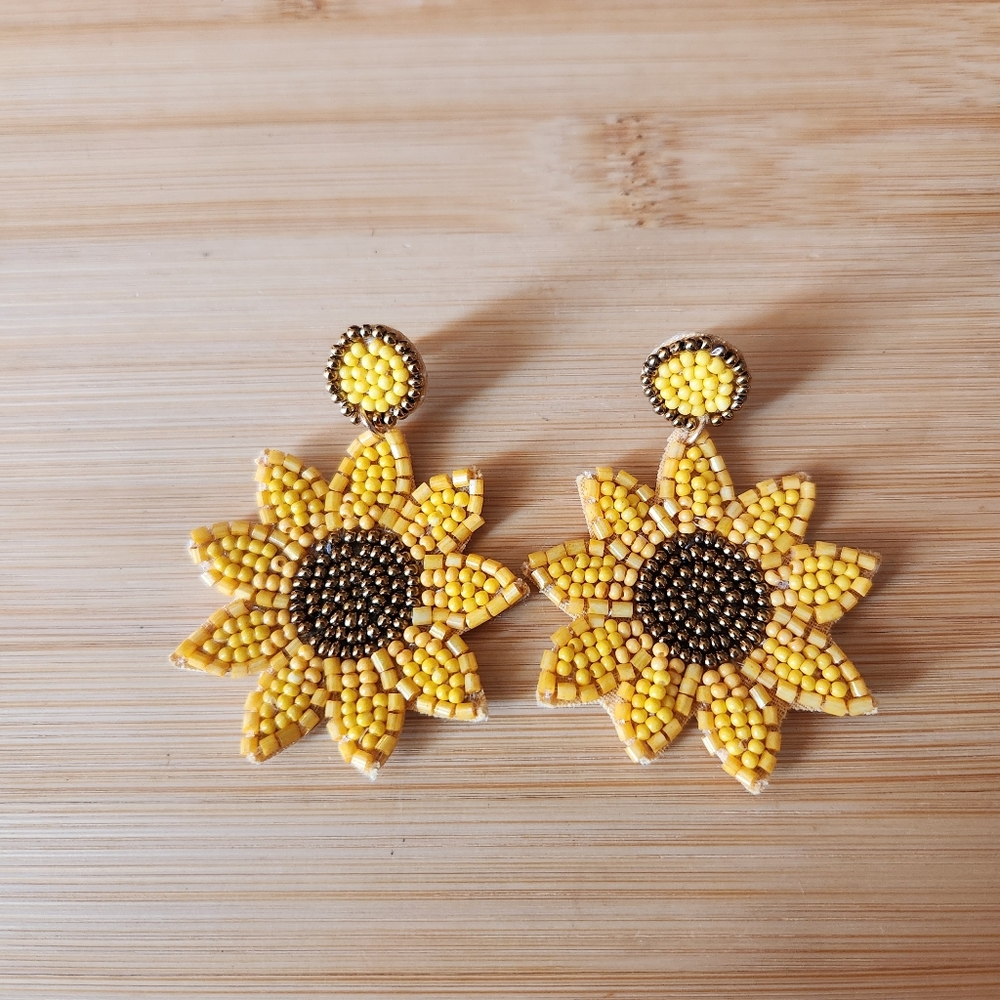 Sunflower Beaded Pierced Earrings